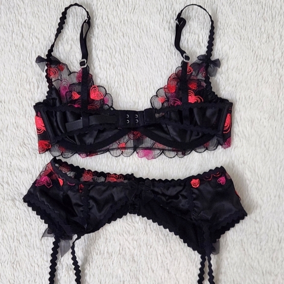 New!For Love and Lemons Love Potion Hearts Bra and Matching Garter Belt - Picture 9 of 16